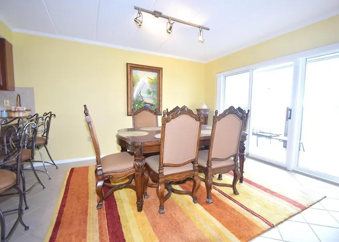 Apartment Harbour Island 304k
