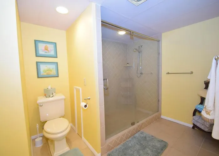 Harbour Island 304k Apartment